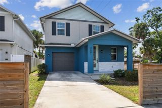 2601 E LAKE AVENUE A, Tampa, FL 33610