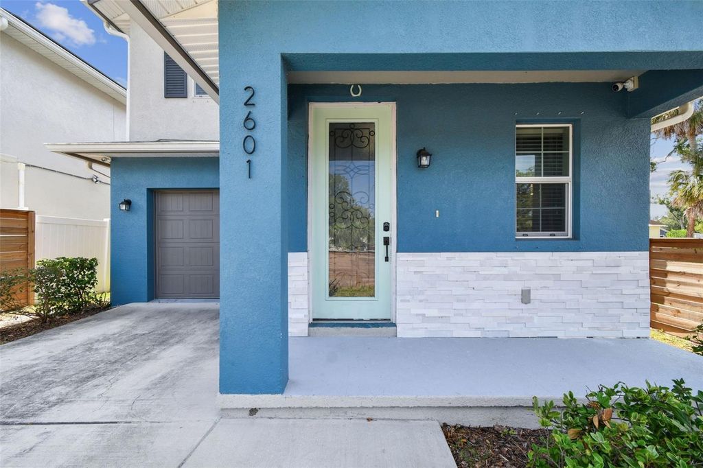 Image 2 of property listing at 2601 E LAKE AVENUE A, Tampa, FL 33610