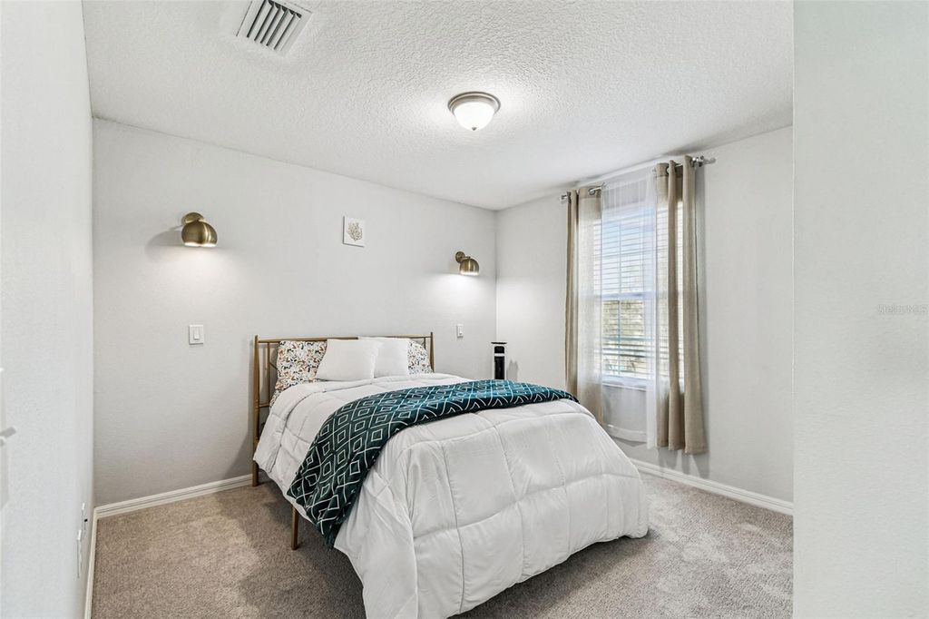 Image 35 of property listing at 2601 E LAKE AVENUE A, Tampa, FL 33610