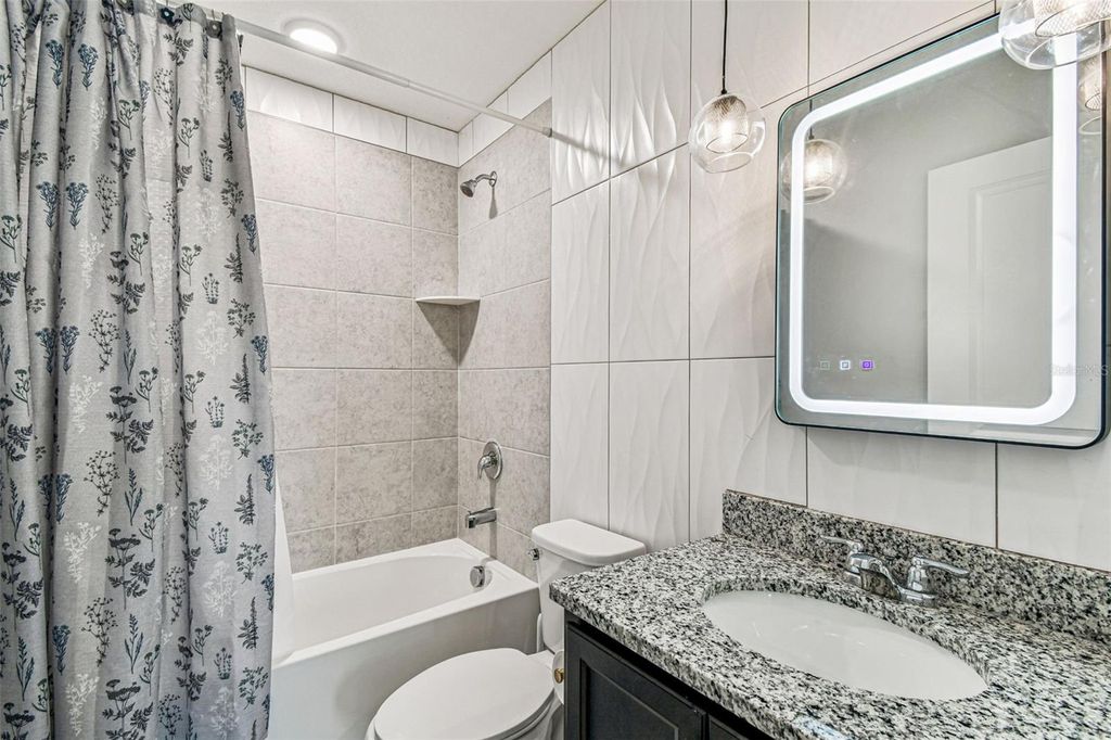 Image 37 of property listing at 2601 E LAKE AVENUE A, Tampa, FL 33610