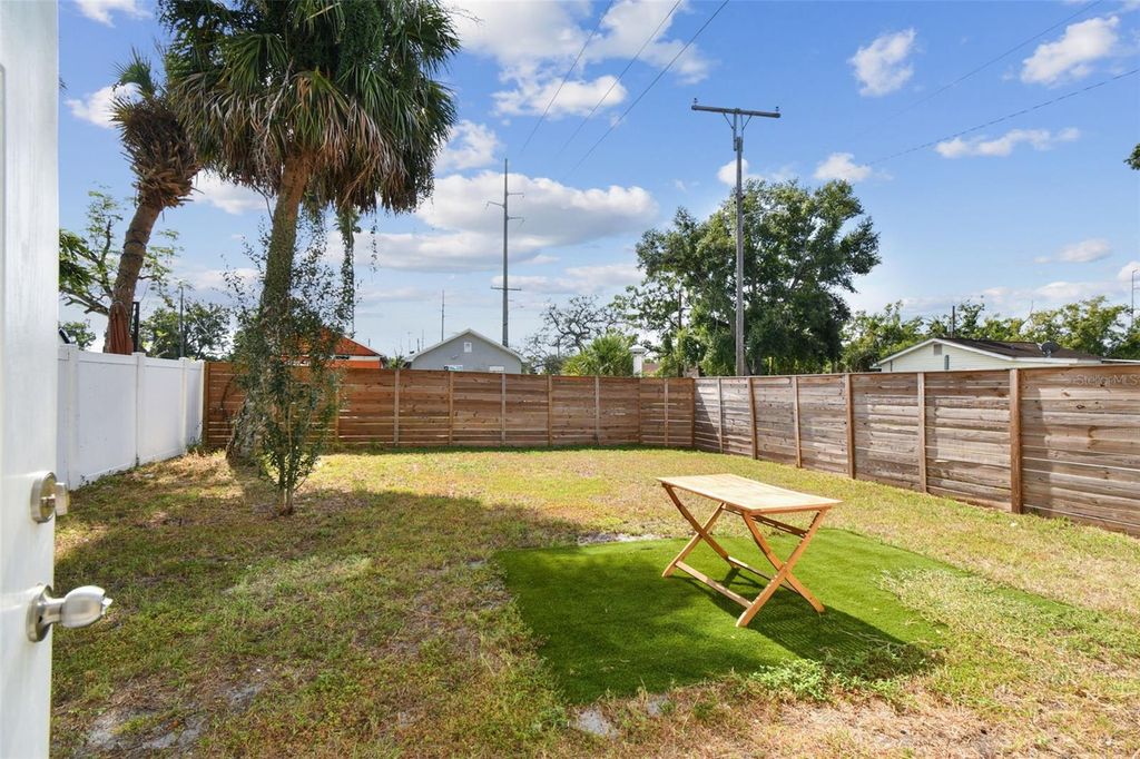 Image 44 of property listing at 2601 E LAKE AVENUE A, Tampa, FL 33610