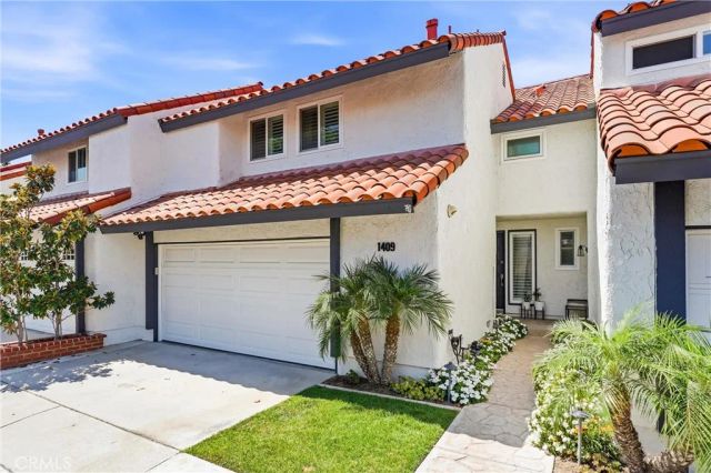 1409 Arch Lane, Huntington Beach, CA 92648