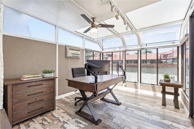 1409 Arch Lane, Huntington Beach, CA 92648