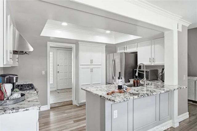 1409 Arch Lane, Huntington Beach, CA 92648