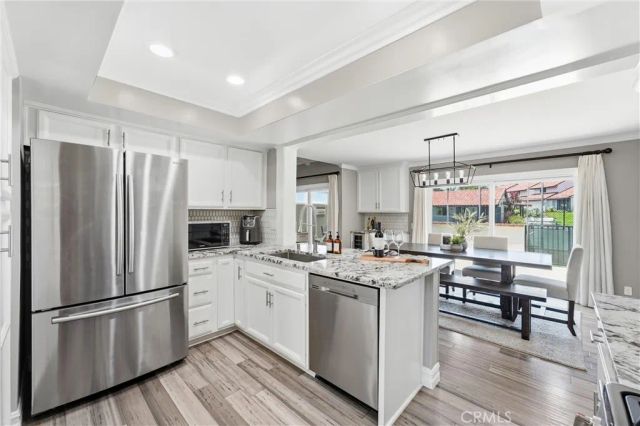 1409 Arch Lane, Huntington Beach, CA 92648