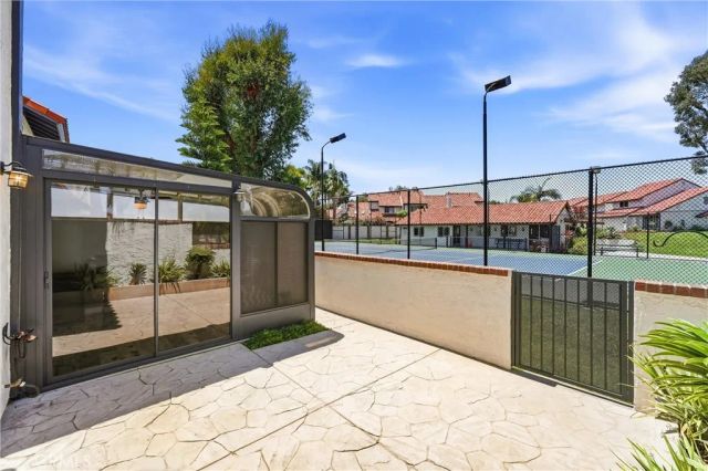 1409 Arch Lane, Huntington Beach, CA 92648