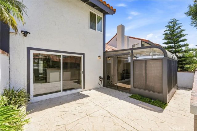 1409 Arch Lane, Huntington Beach, CA 92648