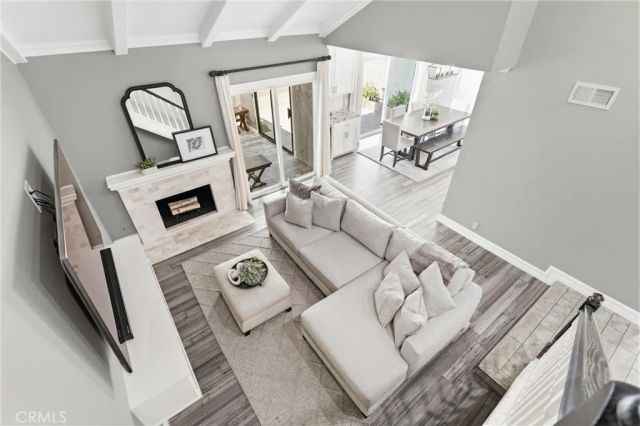 1409 Arch Lane, Huntington Beach, CA 92648
