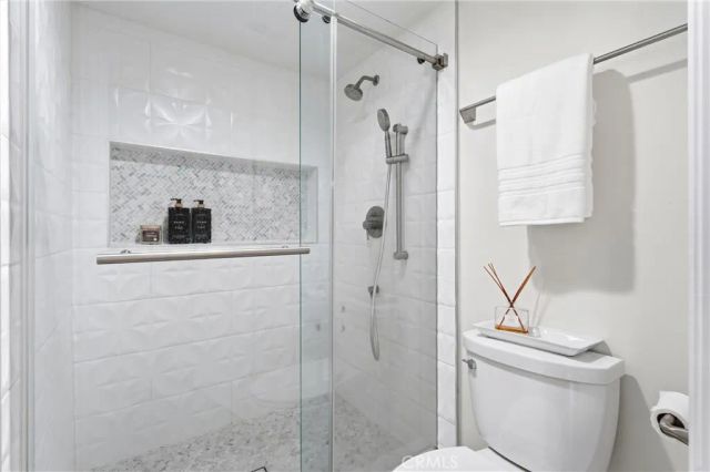 1409 Arch Lane, Huntington Beach, CA 92648