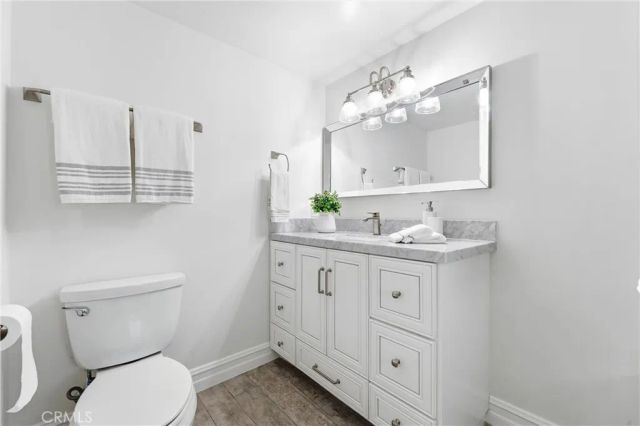 1409 Arch Lane, Huntington Beach, CA 92648