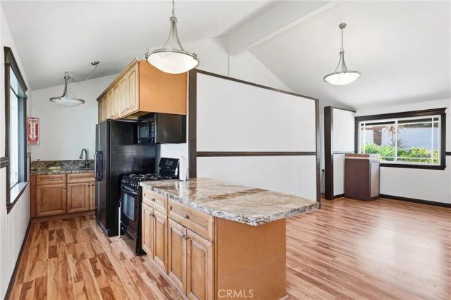 1409 Arch Lane, Huntington Beach, CA 92648