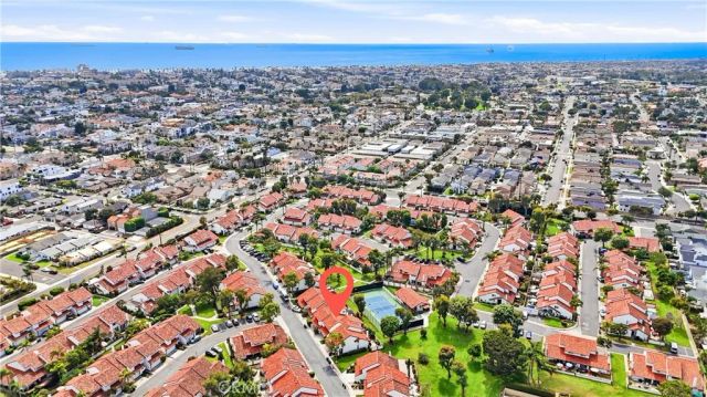 1409 Arch Lane, Huntington Beach, CA 92648