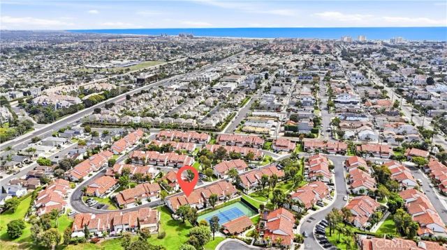 1409 Arch Lane, Huntington Beach, CA 92648
