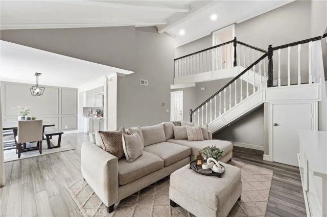 1409 Arch Lane, Huntington Beach, CA 92648