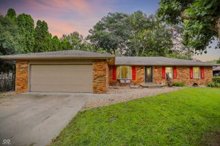 3341 Flintwood Drive, Columbus, IN 47203