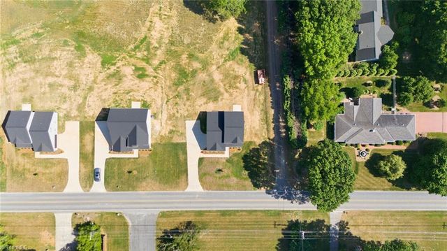 863 Sedge Garden Road, Kernersville, NC 27284
