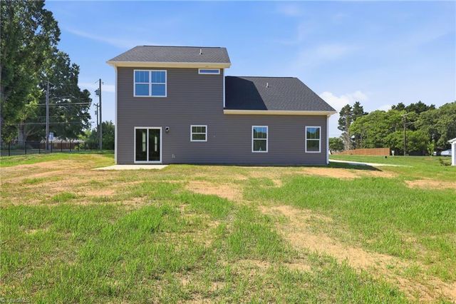 863 Sedge Garden Road, Kernersville, NC 27284