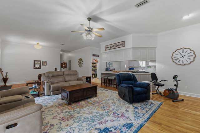 624 Eatonville Rd., Hattiesburg, MS 39401