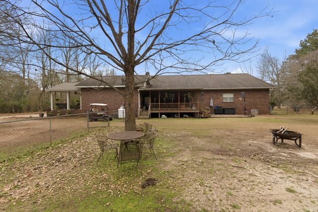 624 Eatonville Rd., Hattiesburg, MS 39401