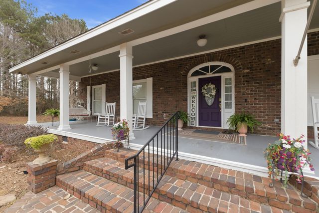 624 Eatonville Rd., Hattiesburg, MS 39401