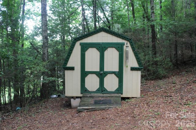 3505 Nelson Lane, Morganton, NC 28655