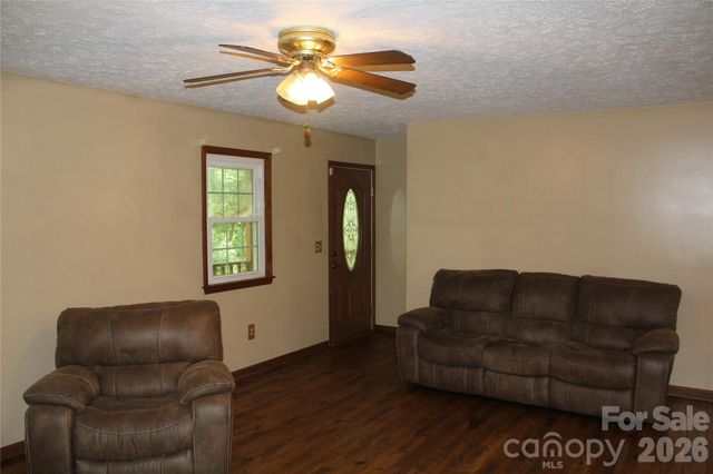 3505 Nelson Lane, Morganton, NC 28655