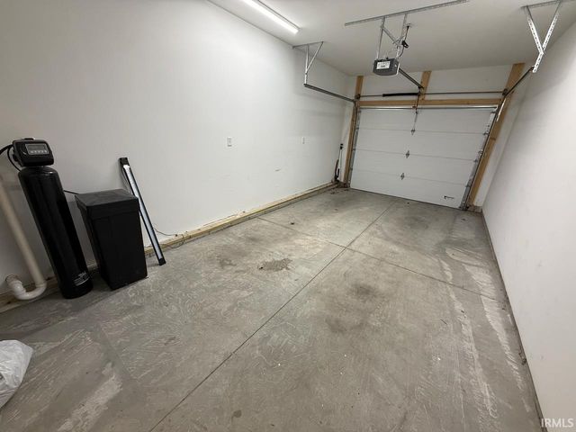 204 W Franklin Lane, Fort Branch, IN 47648