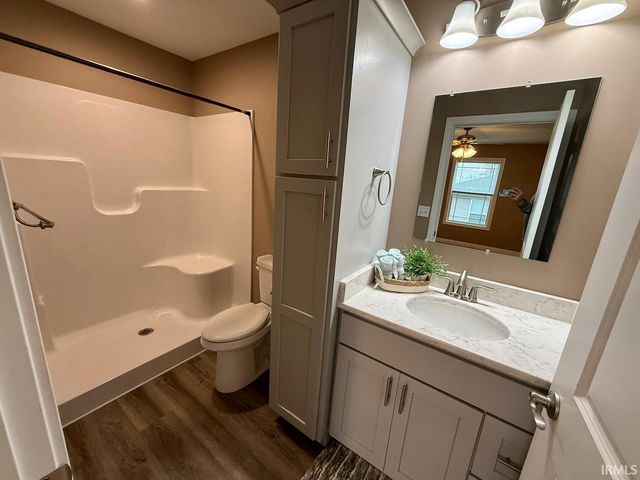 204 W Franklin Lane, Fort Branch, IN 47648