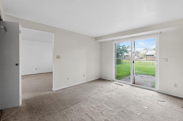 3718 Caracas Drive, Westerville, OH 43081