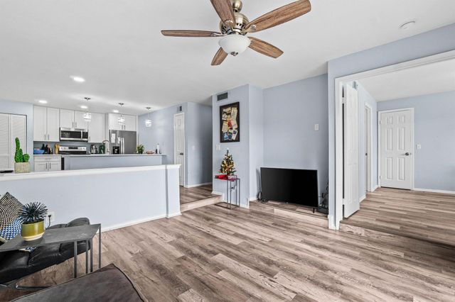 1885 Palm Cove Boulevard 10-207, Delray Beach, FL 33445