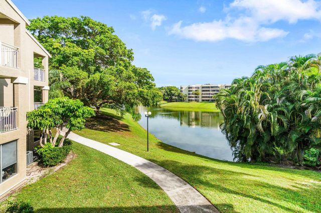 1885 Palm Cove Boulevard 10-207, Delray Beach, FL 33445