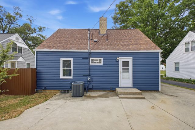 165 Demorest Avenue, Columbus, OH 43204