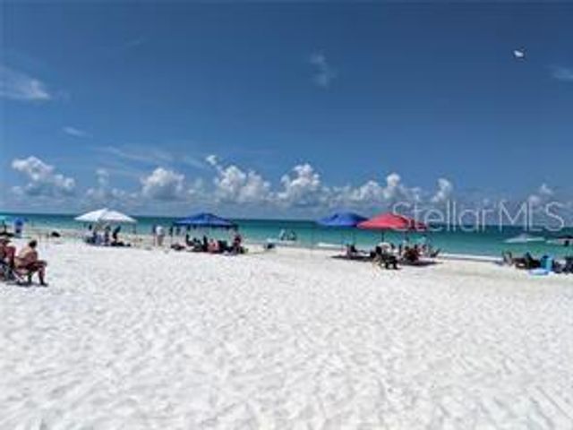 4242 HERON WAY B323, Bradenton, FL 34205