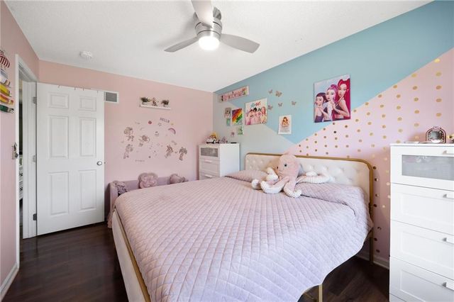 20490 W 219th Terrace, Spring Hill, KS 66083