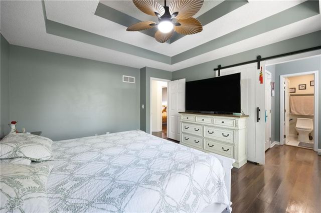 20490 W 219th Terrace, Spring Hill, KS 66083