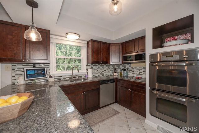 1526 Candish Lane, Chesterfield, MO 63017