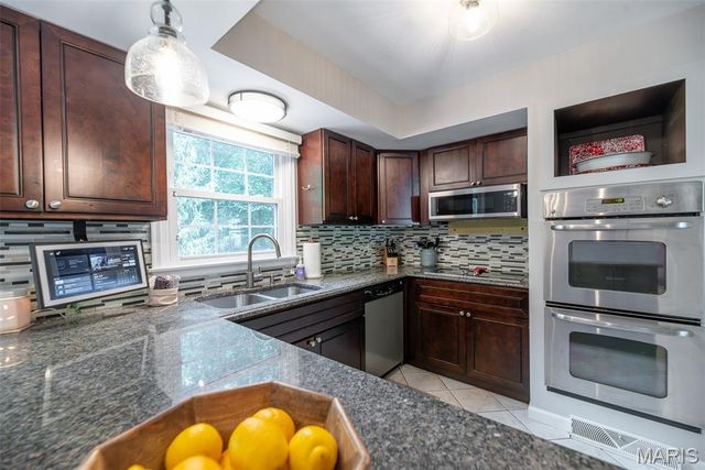 1526 Candish Lane, Chesterfield, MO 63017