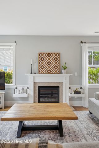 38 Pin Oak Court, Hampstead, NC 28443