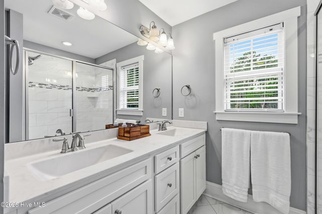 38 Pin Oak Court, Hampstead, NC 28443