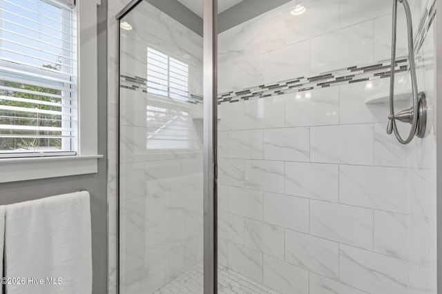 38 Pin Oak Court, Hampstead, NC 28443