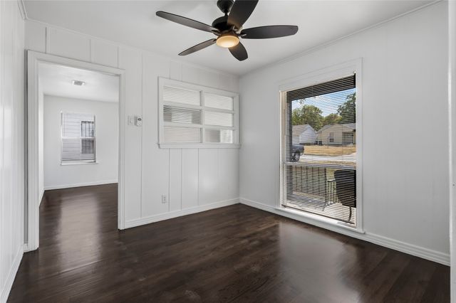 3222 Nebraska Avenue, Dallas, TX 75216