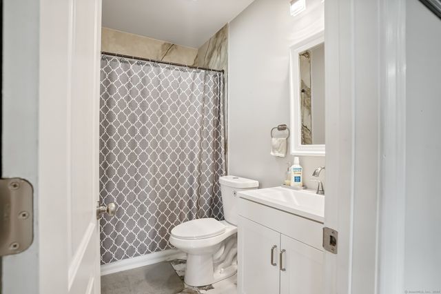 75 Hemlock Street, Bridgeport, CT 06605