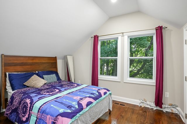 75 Hemlock Street, Bridgeport, CT 06605