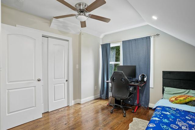 75 Hemlock Street, Bridgeport, CT 06605