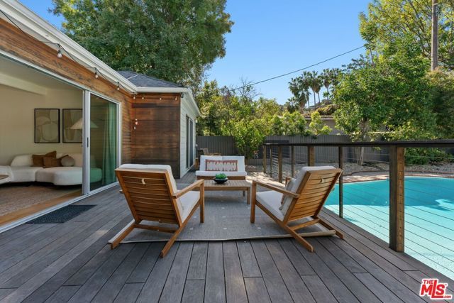 4001 Alcove Avenue, Studio City (los Angeles), CA 91604