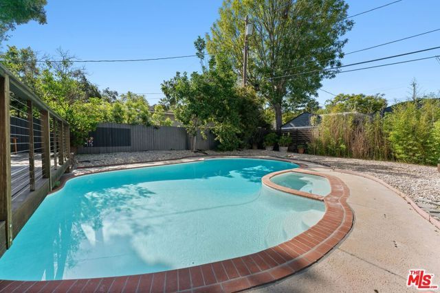 4001 Alcove Avenue, Studio City (los Angeles), CA 91604