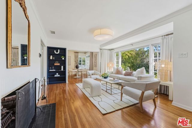 4001 Alcove Avenue, Studio City (los Angeles), CA 91604