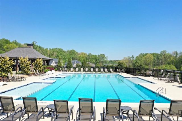 3420 Charlesbourg Run, Cumming, GA 30028