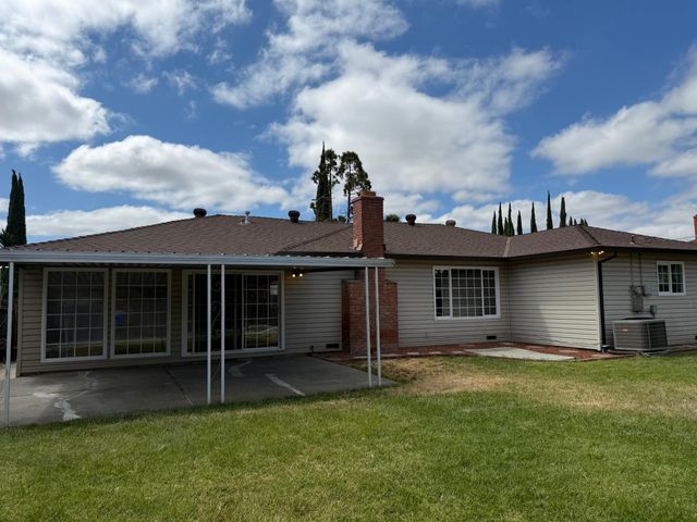 1801 60th Ave, Sacramento, CA 95822