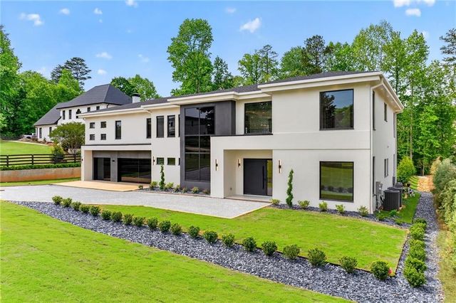 92 Whitehead Road, Sugar Hill, GA 30518